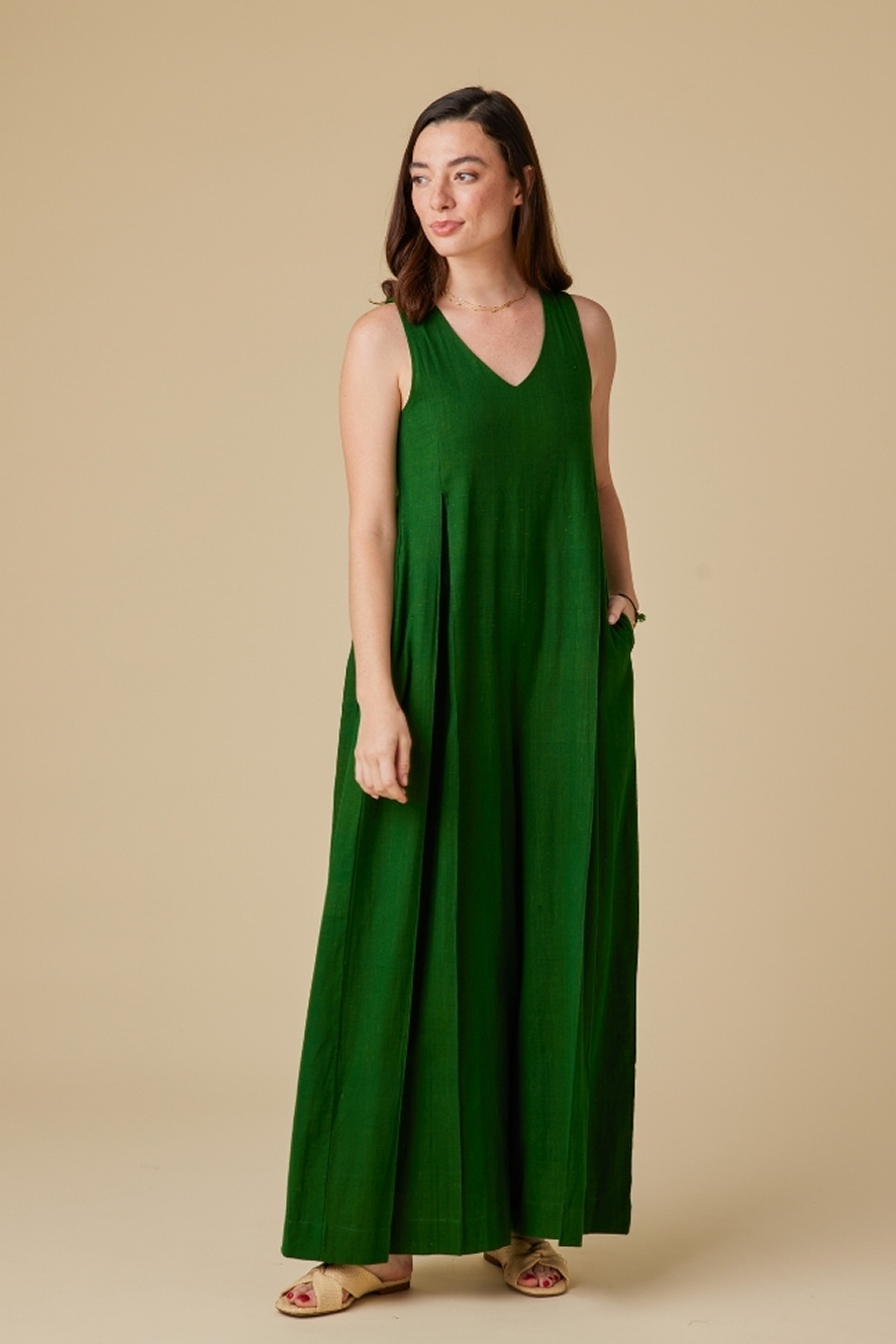 Noemie Allways Cotton Jumpsuit - Elegant & Effortless – RIHLA Noemie Allways Cotton Jumpsuit - Elegant & Effortless – RIHLA
